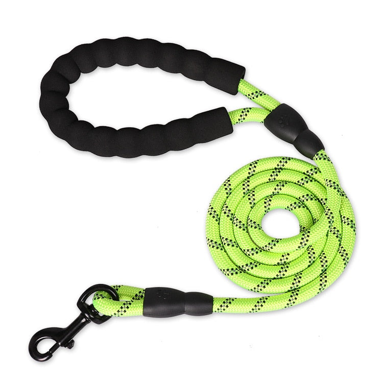 SeasonSpan™ Classic Comfort Dog Leash